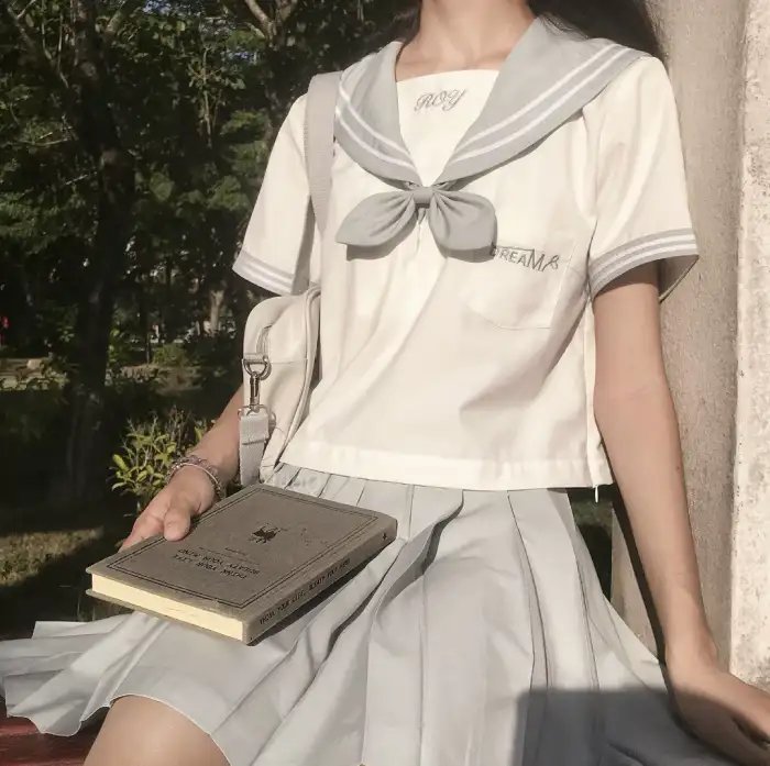 佩比、露西、朋 在线观看封面